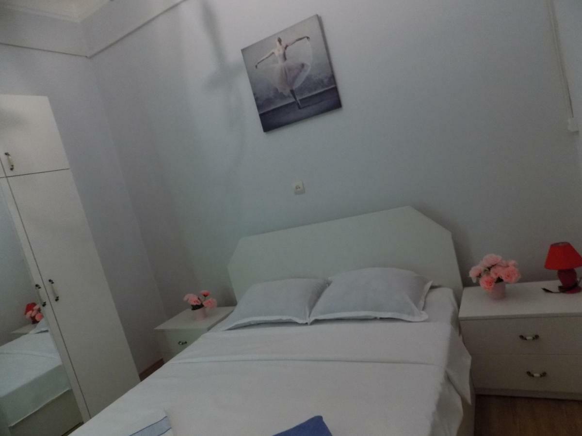 Apartament Old Yard Apartman Tbiliszi Kültér fotó
