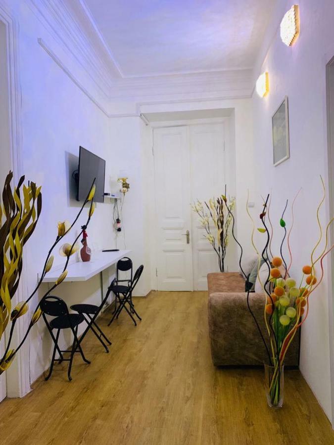 Apartament Old Yard Apartman Tbiliszi Kültér fotó